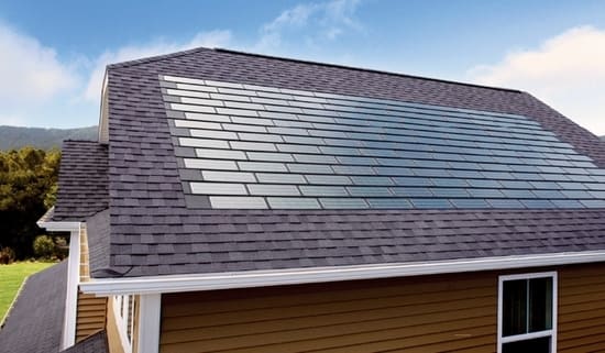 پوشش سقف از جنس پنل های خورشیدی