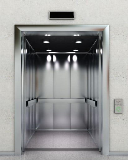 انتخاب ظرفیت متناسب با استانداردهای آسانسور